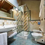 La Maison Des Vignerons D'hotes Farm stay *