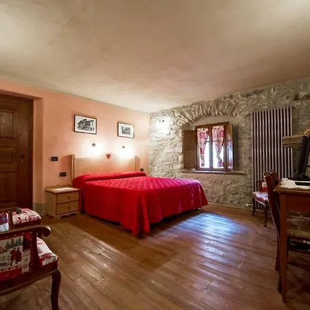 La Maison Des Vignerons D'hotes * Donnaz