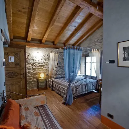 La Maison Des Vignerons D'hotes * Donnaz