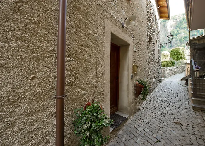 La Maison Des Vignerons D'hotes *