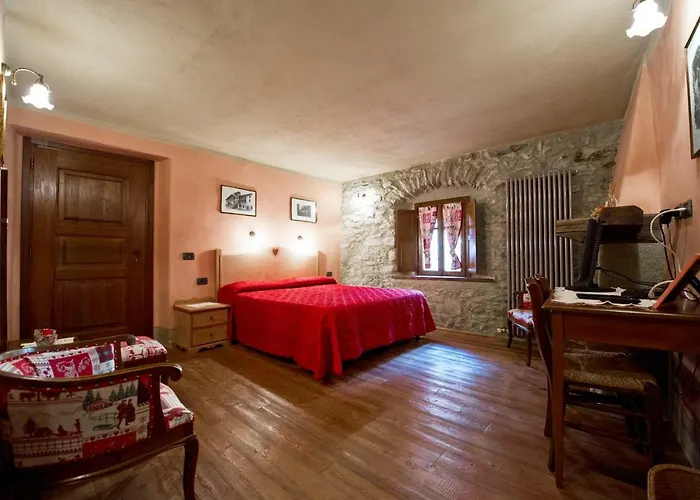 La Maison Des Vignerons D'hotes * Donnaz